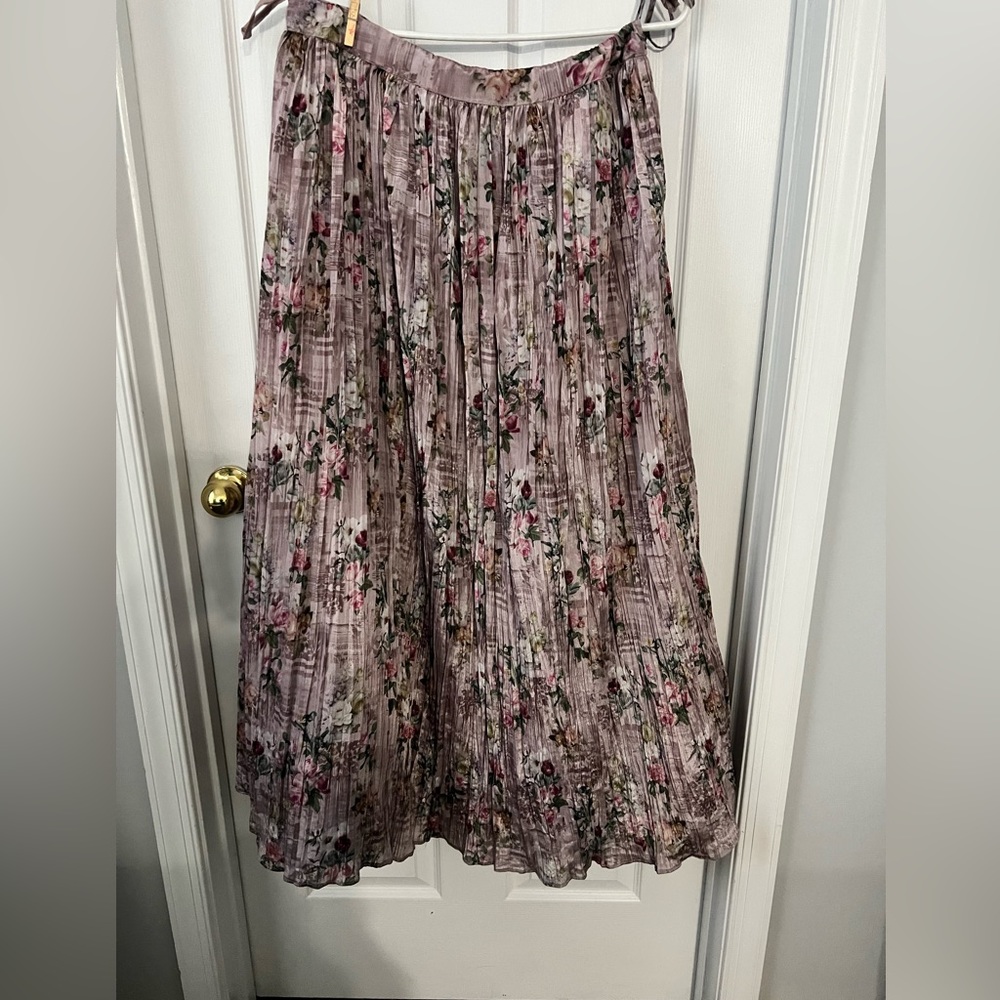 Floral Indian Crop Top Indo Western Outfit - Picture 10 of 14